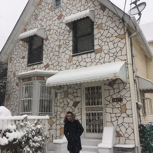 Meet your Posher, Oualid